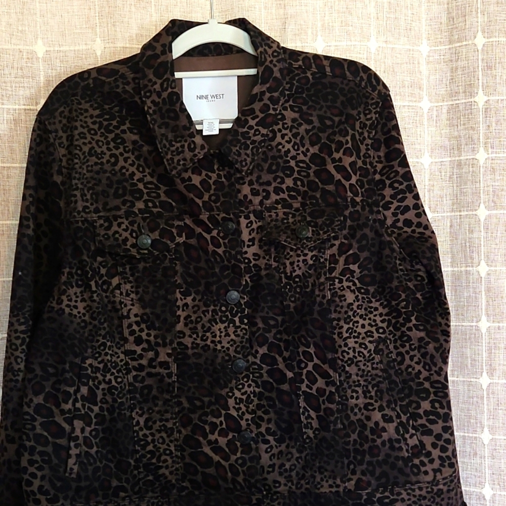 Nine West Stretch denim animal print jacket.